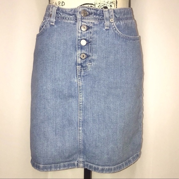 Tommy Hilfiger Light Wash Denim Button Front Skirt - Picture 3 of 8
